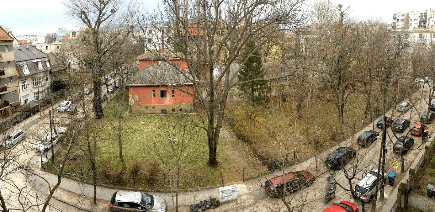 ulaszlo_58_saroktelek